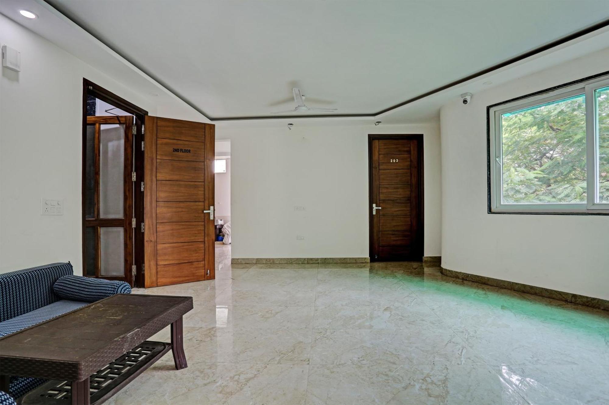 Hotel O Vikrant Residency Gurgaon Exterior foto